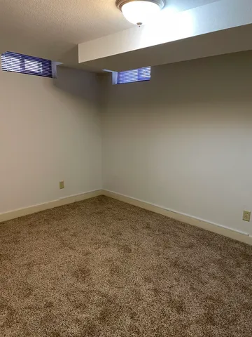 $260,000 | 221 South Parkwood Lane, Wichita, KS 67218