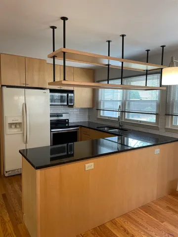 $260,000 | 221 South Parkwood Lane, Wichita, KS 67218