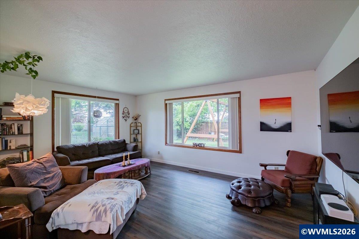 6915 Riva Ridge Drive Southeast Turner, OR 97392 - Photo 21 of 42 Gallery Image 21
