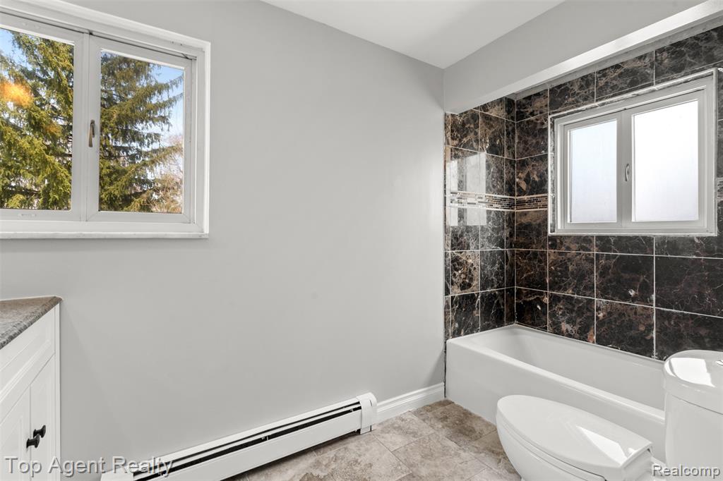1593 Parke Street Rochester Hills, MI 48307 - Photo 23 of 34
