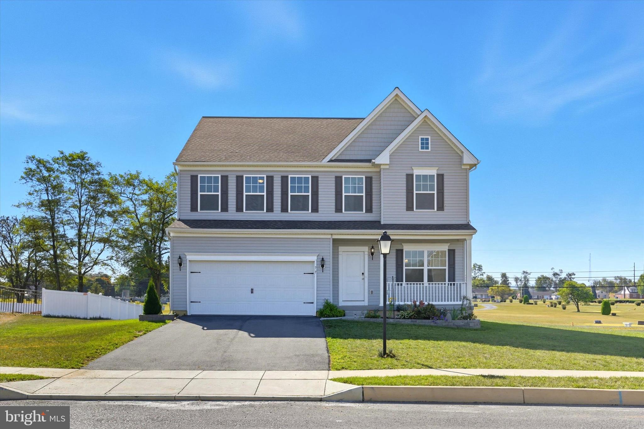 77 Bennington Way Carlisle, PA 17013 - Photo 2 of 39