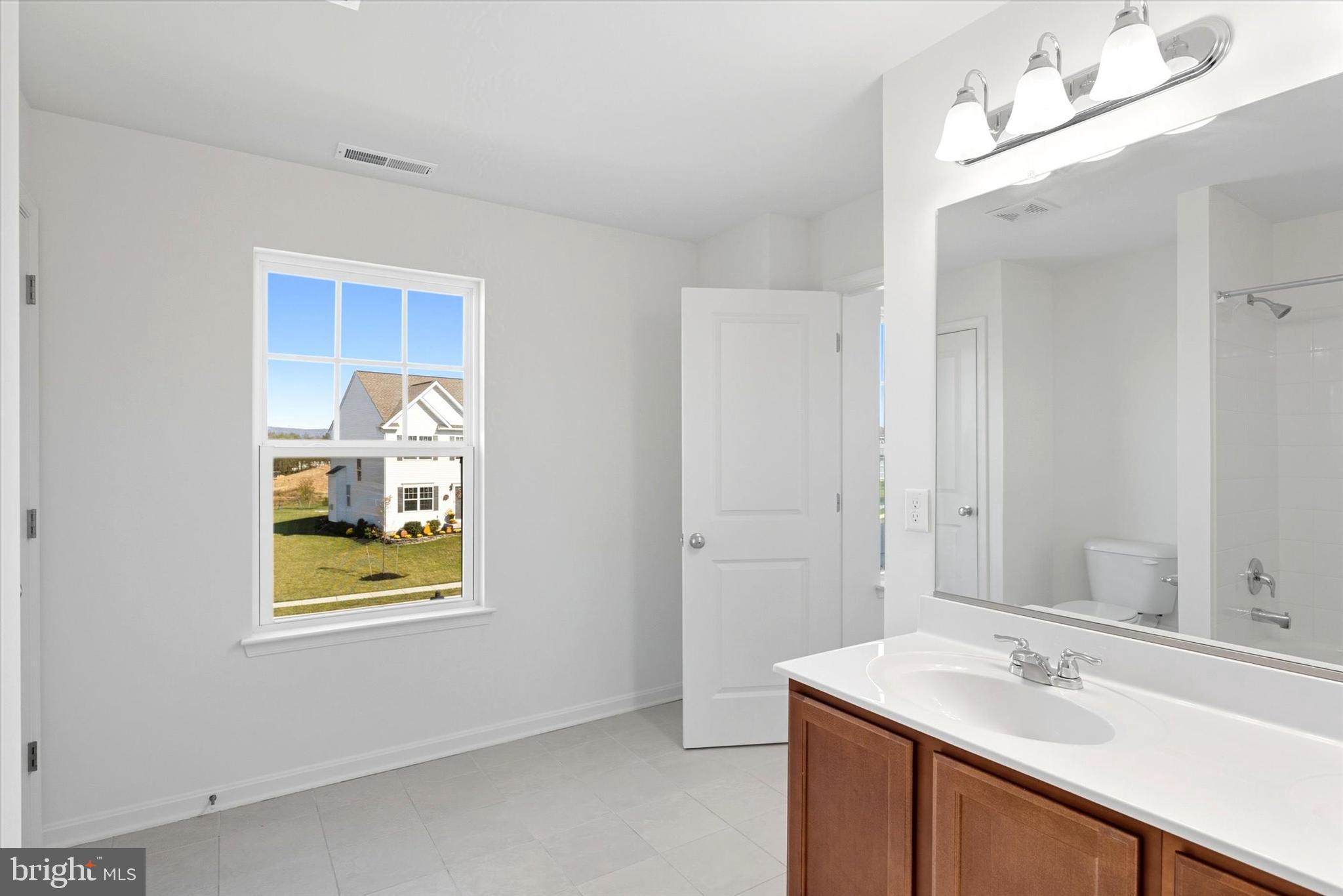 77 Bennington Way Carlisle, PA 17013 - Photo 32 of 39