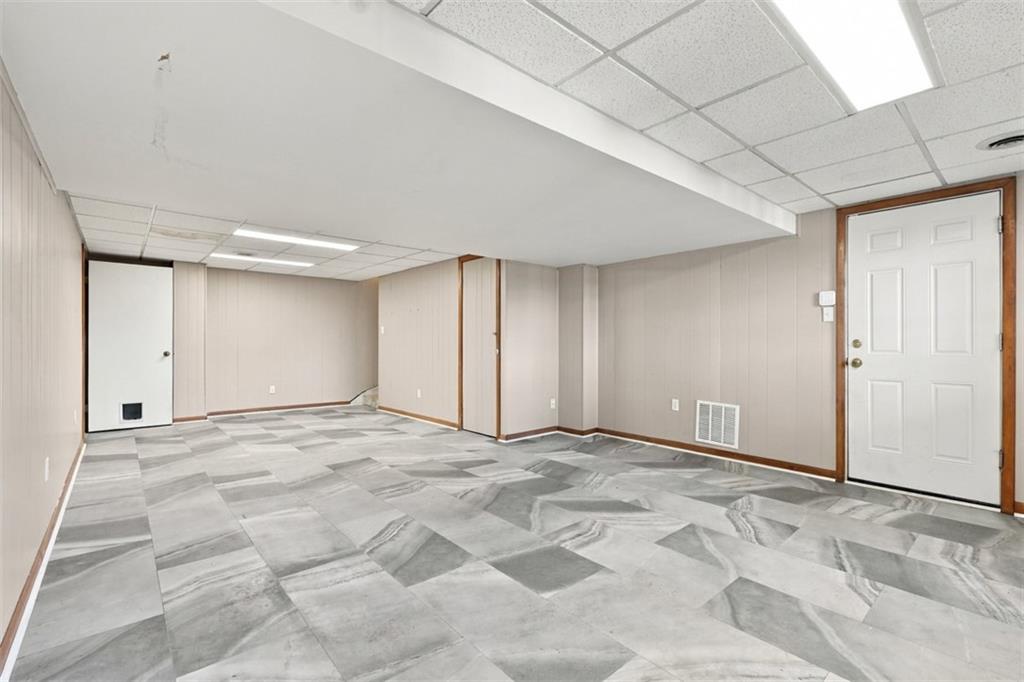 2323 Mill Grove Road Pittsburgh, PA 15241 - Photo 24 of 50 Gallery Image 24