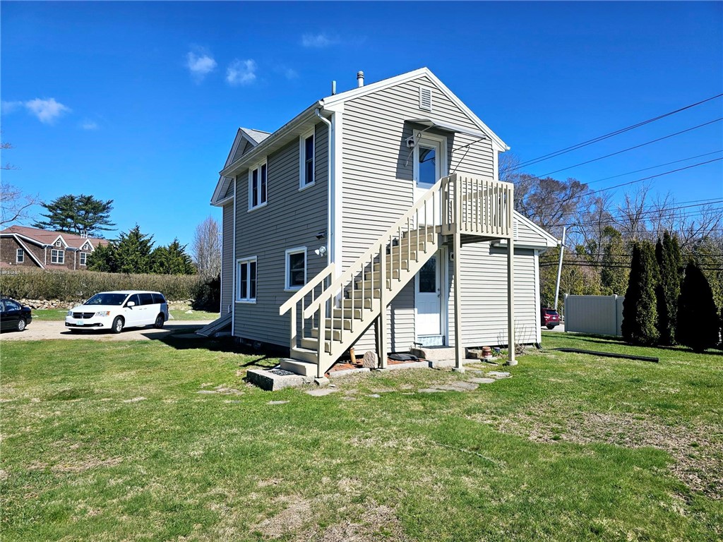 41 Franklin Street, Unit 1 Westerly, RI 02891 - Photo 2 of 18