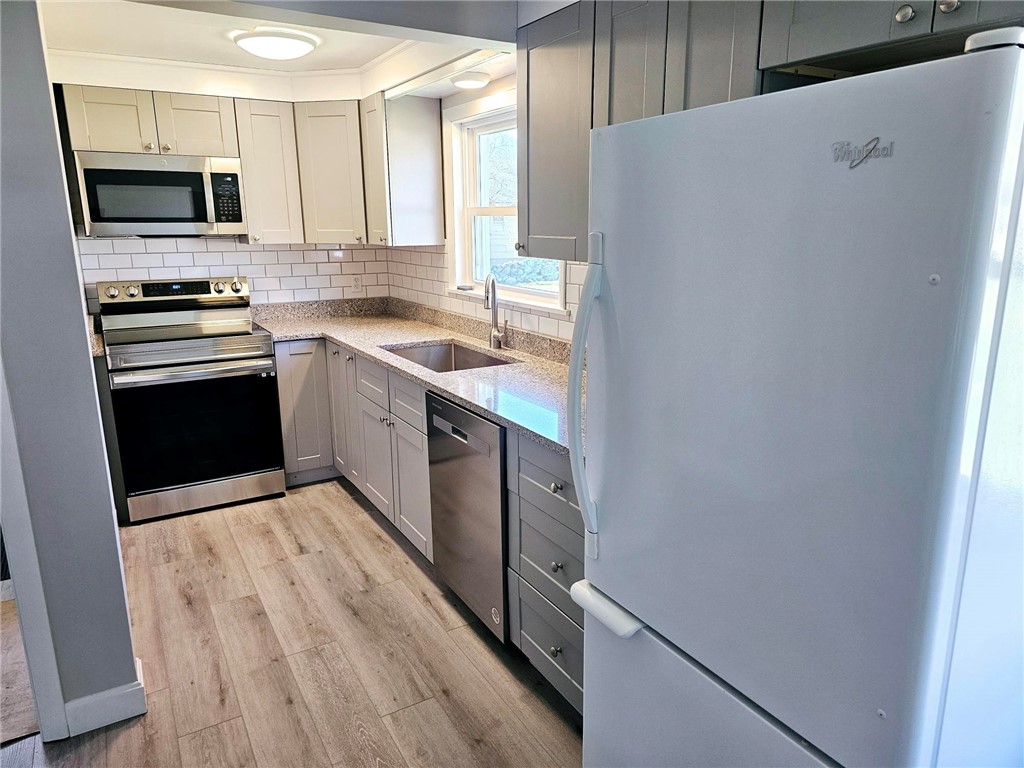 41 Franklin Street, Unit 1 Westerly, RI 02891 - Photo 6 of 18