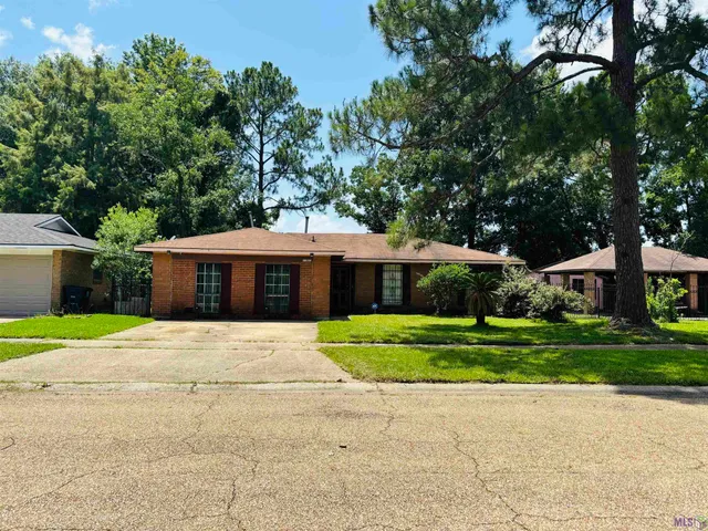 $165,000 | 11823 Kingston Drive, Baton Rouge, LA 70807