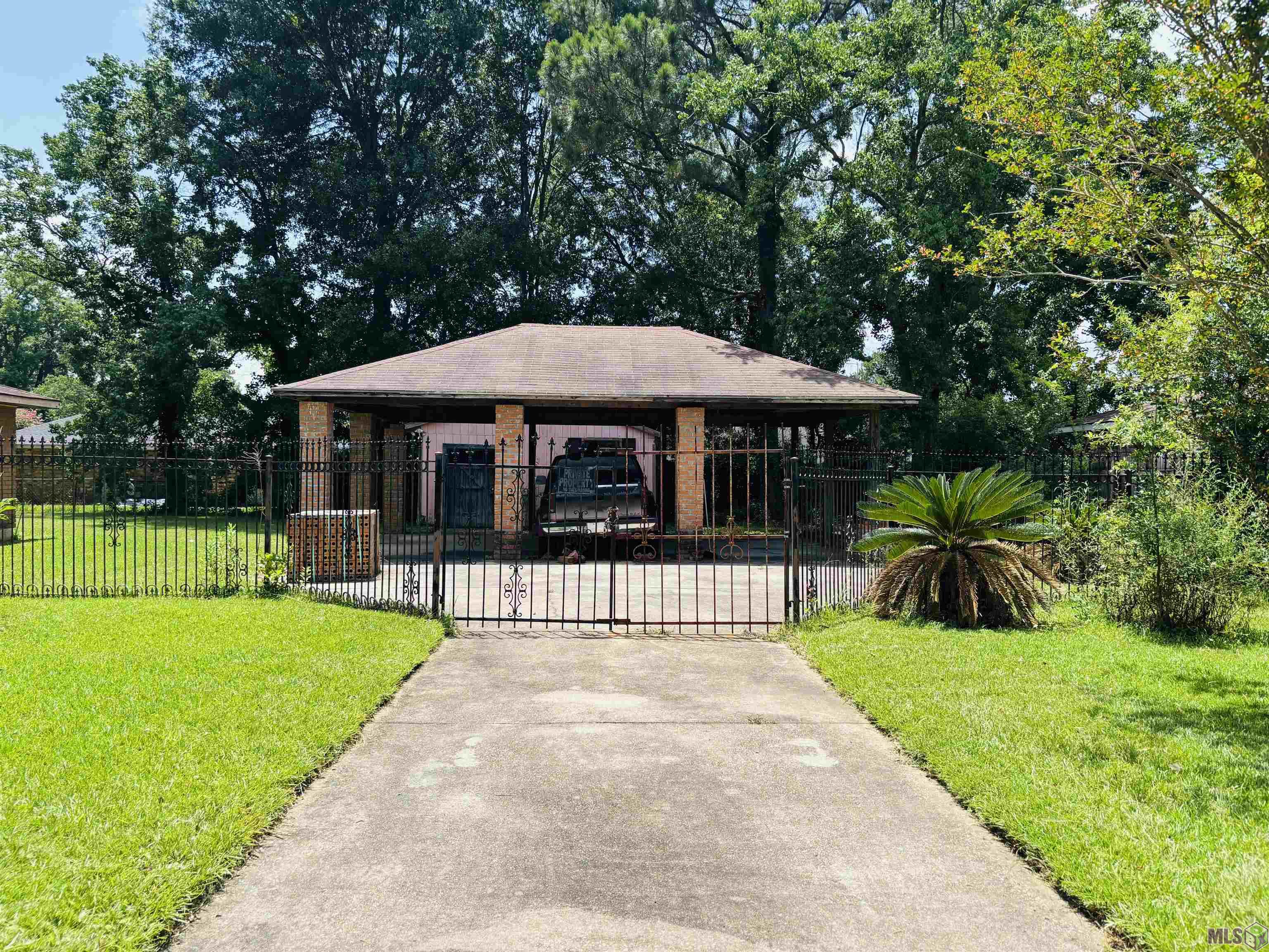 11823 Kingston Drive Baton Rouge, LA 70807 - Photo 11 of 60