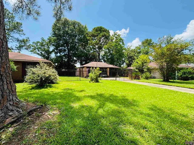 $165,000 | 11823 Kingston Drive, Baton Rouge, LA 70807