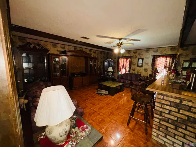 $165,000 | 11823 Kingston Drive, Baton Rouge, LA 70807