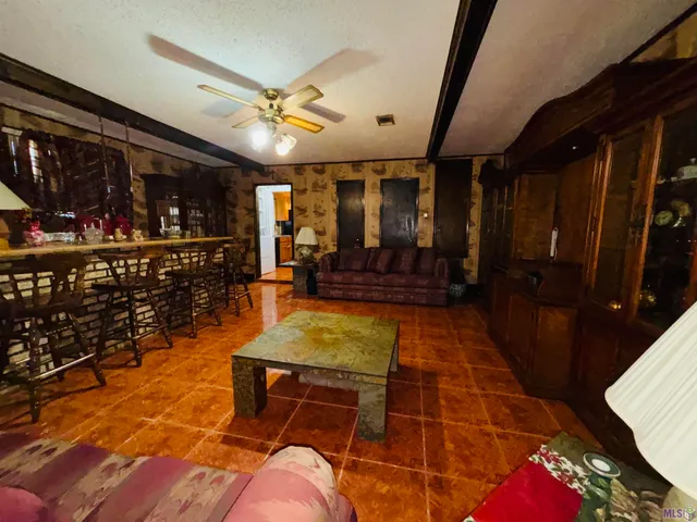 $165,000 | 11823 Kingston Drive, Baton Rouge, LA 70807