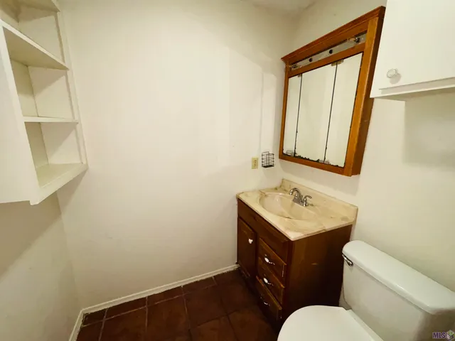 $165,000 | 11823 Kingston Drive, Baton Rouge, LA 70807