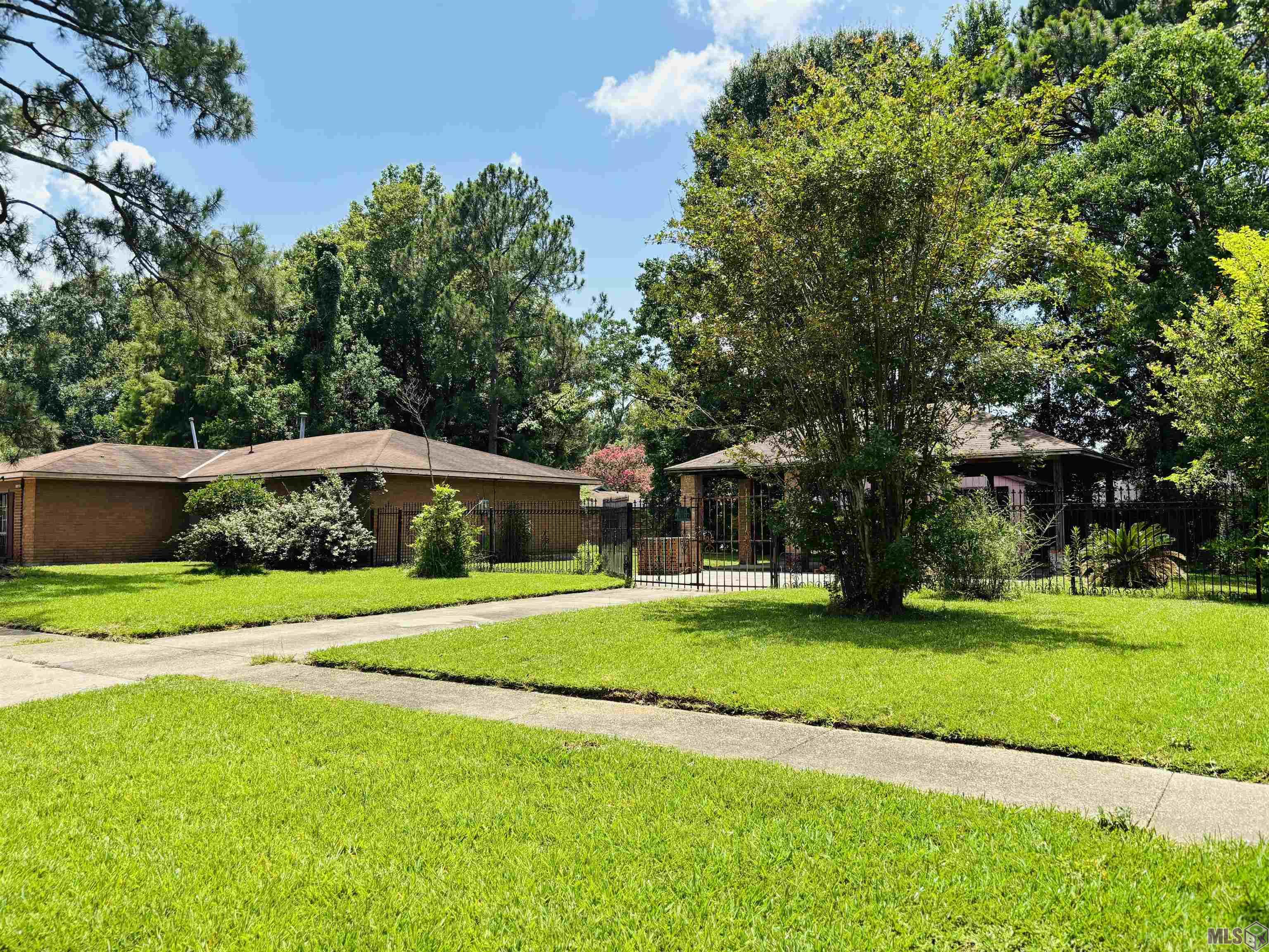 11823 Kingston Drive Baton Rouge, LA 70807 - Photo 9 of 60