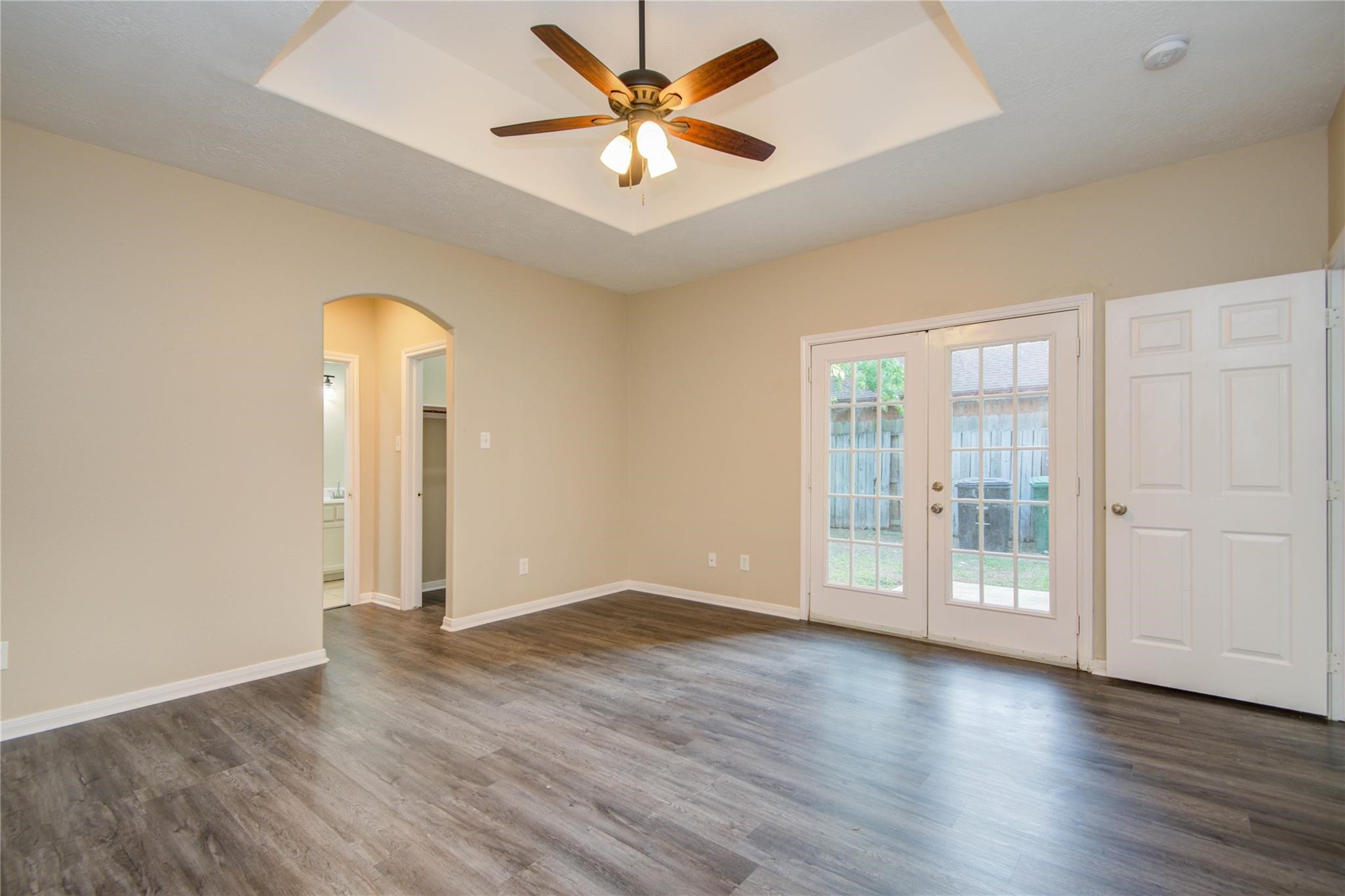 8902 Edgebrook Drive Houston, TX 77075 - Photo 16 of 30