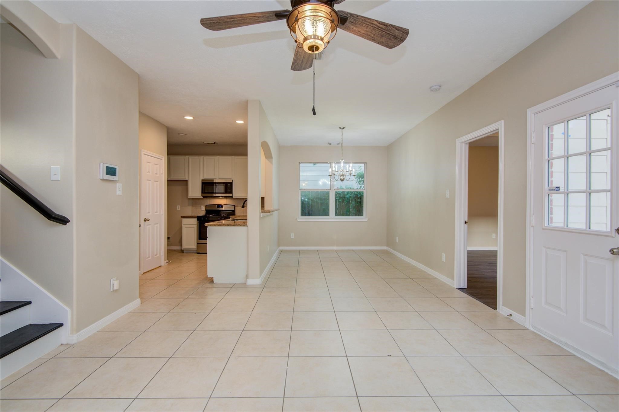 8902 Edgebrook Drive Houston, TX 77075 - Photo 3 of 30