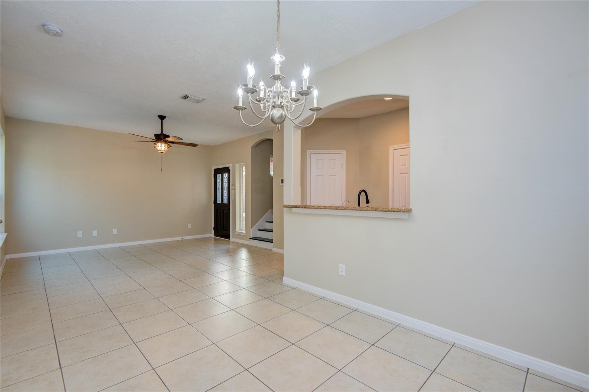 8902 Edgebrook Drive Houston, TX 77075 - Photo 7 of 30
