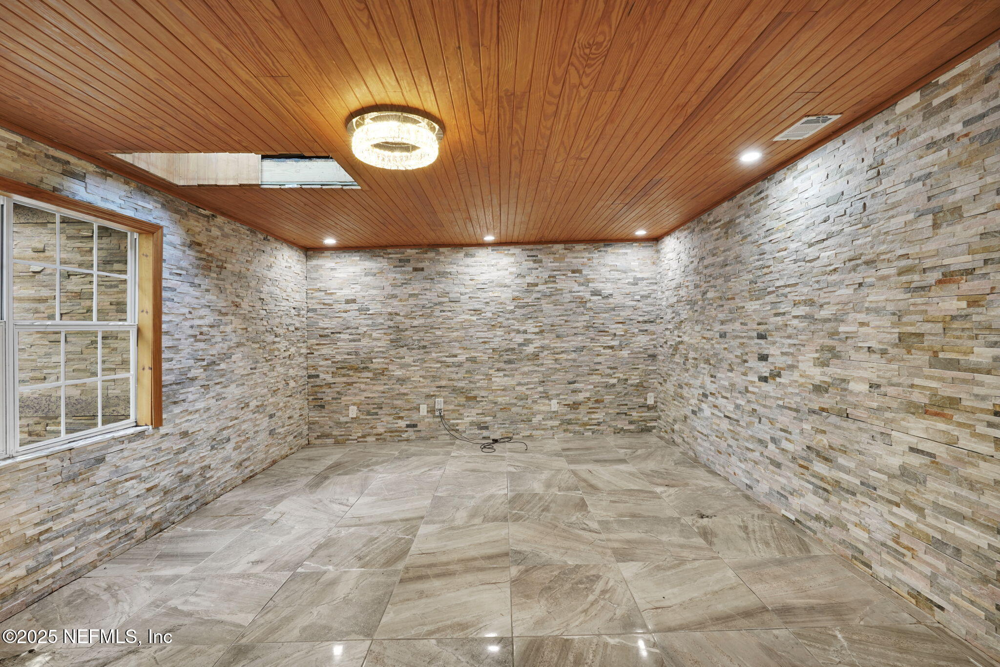 8786 Spring Harvest Lane East Jacksonville, FL 32244 - Photo 20 of 39 a view of empty room with window