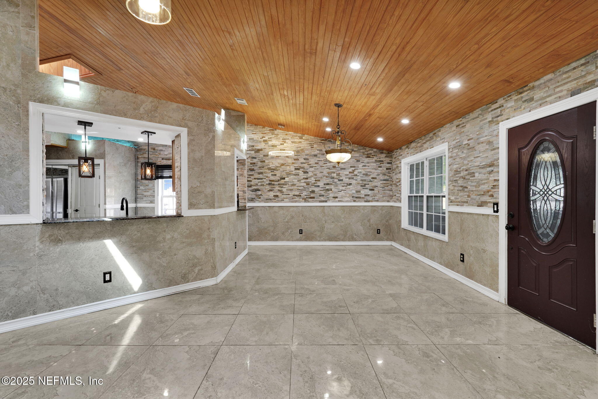 8786 Spring Harvest Lane East Jacksonville, FL 32244 - Photo 10 of 39 a view of an empty room