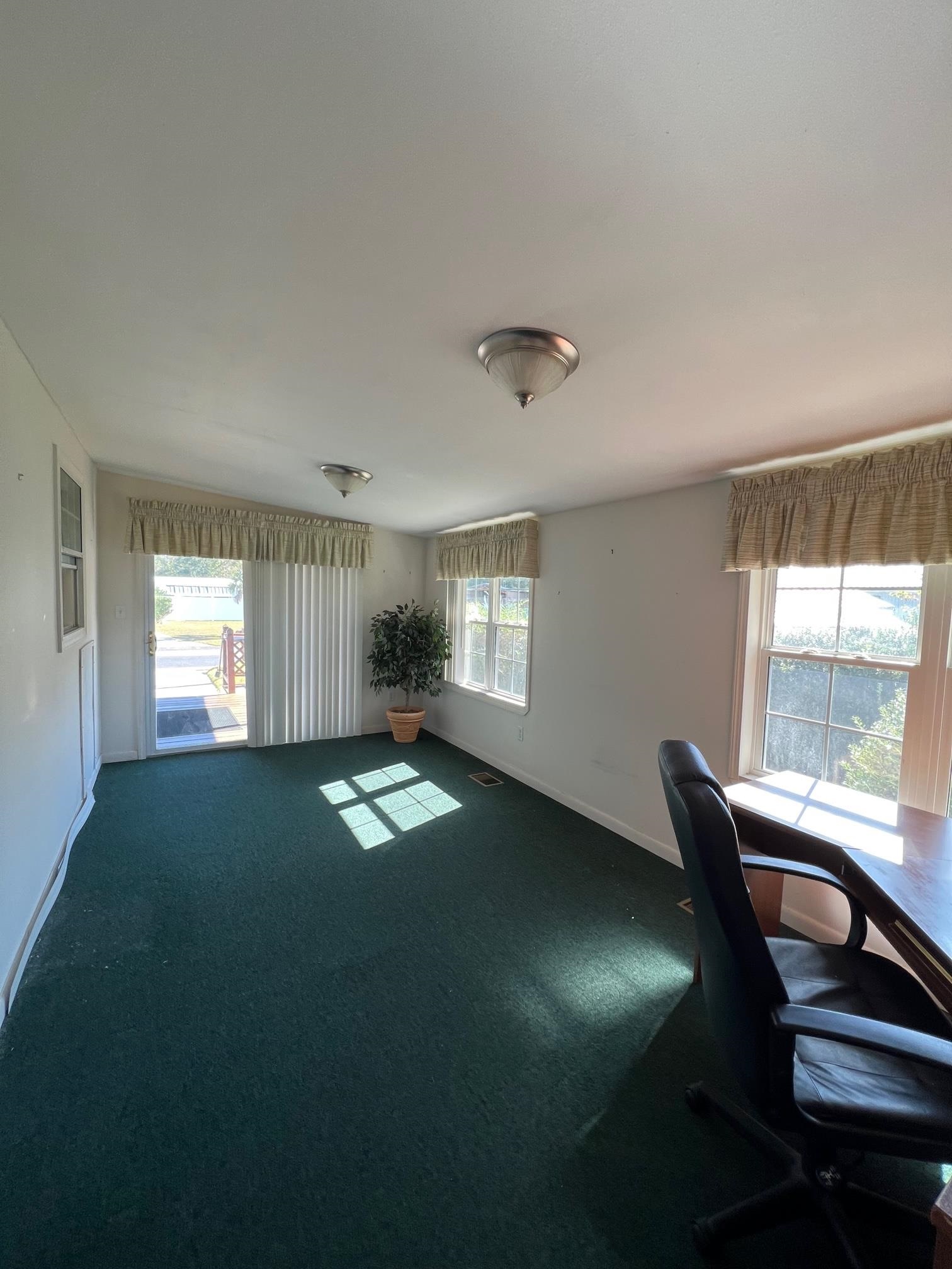 255 Defuniak Circle Lillian, AL 36549 - Photo 11 of 29