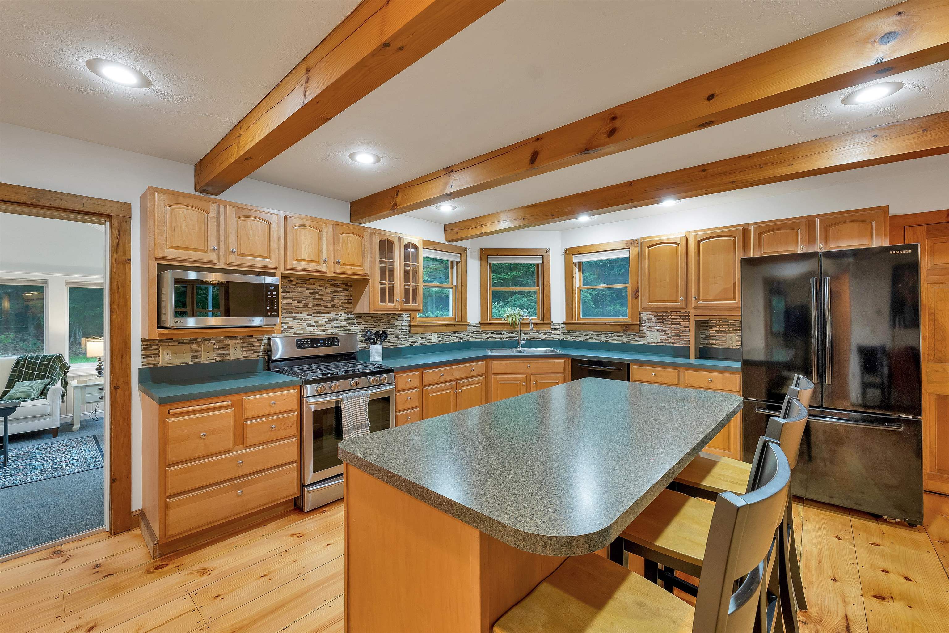 82 New Road Newfields, NH 03856 - Photo 2 of 60
