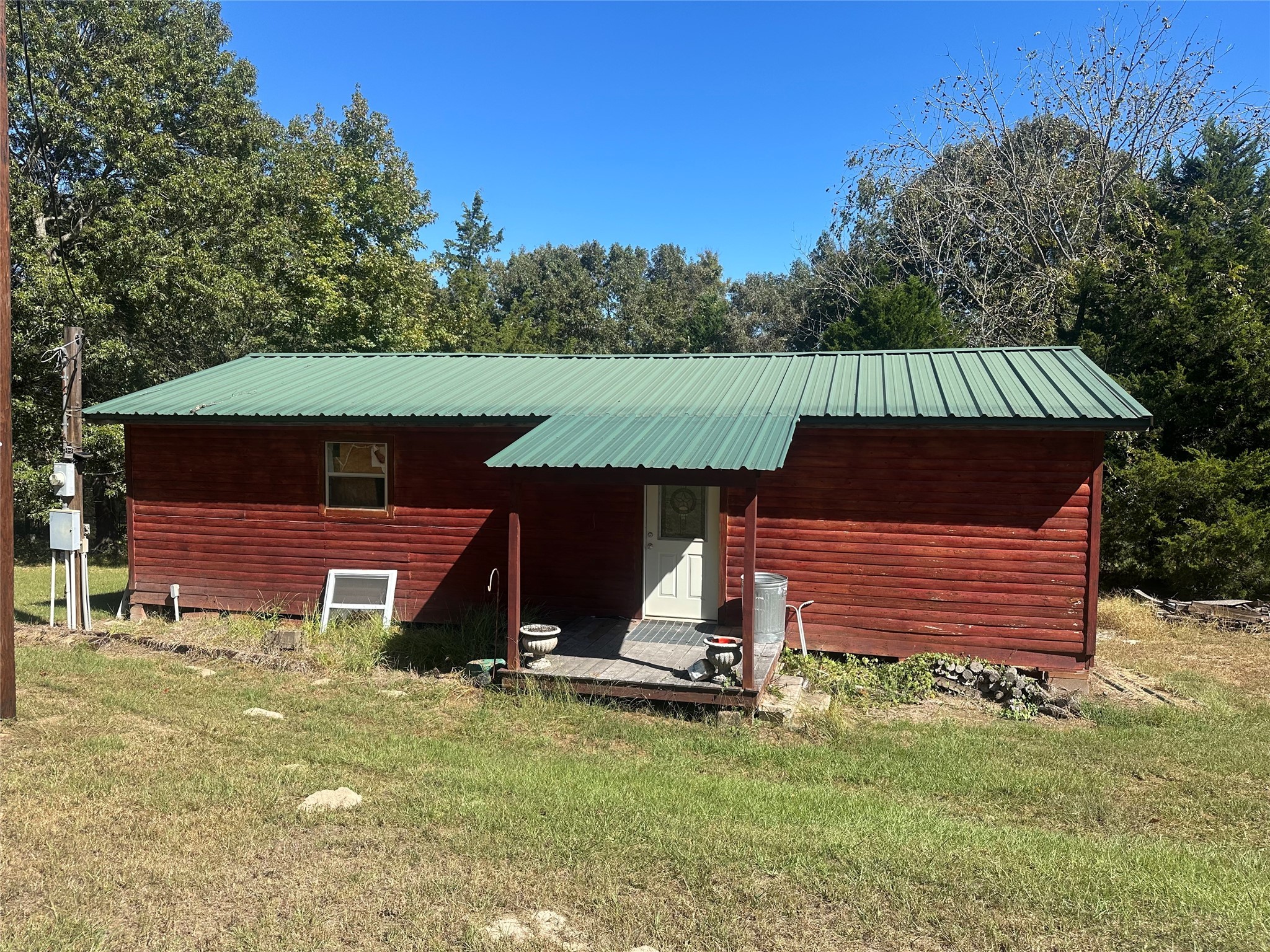 4173 Highway 79 Buffalo, TX 75831 - Photo 2 of 17 a view of a backyard with a garden
