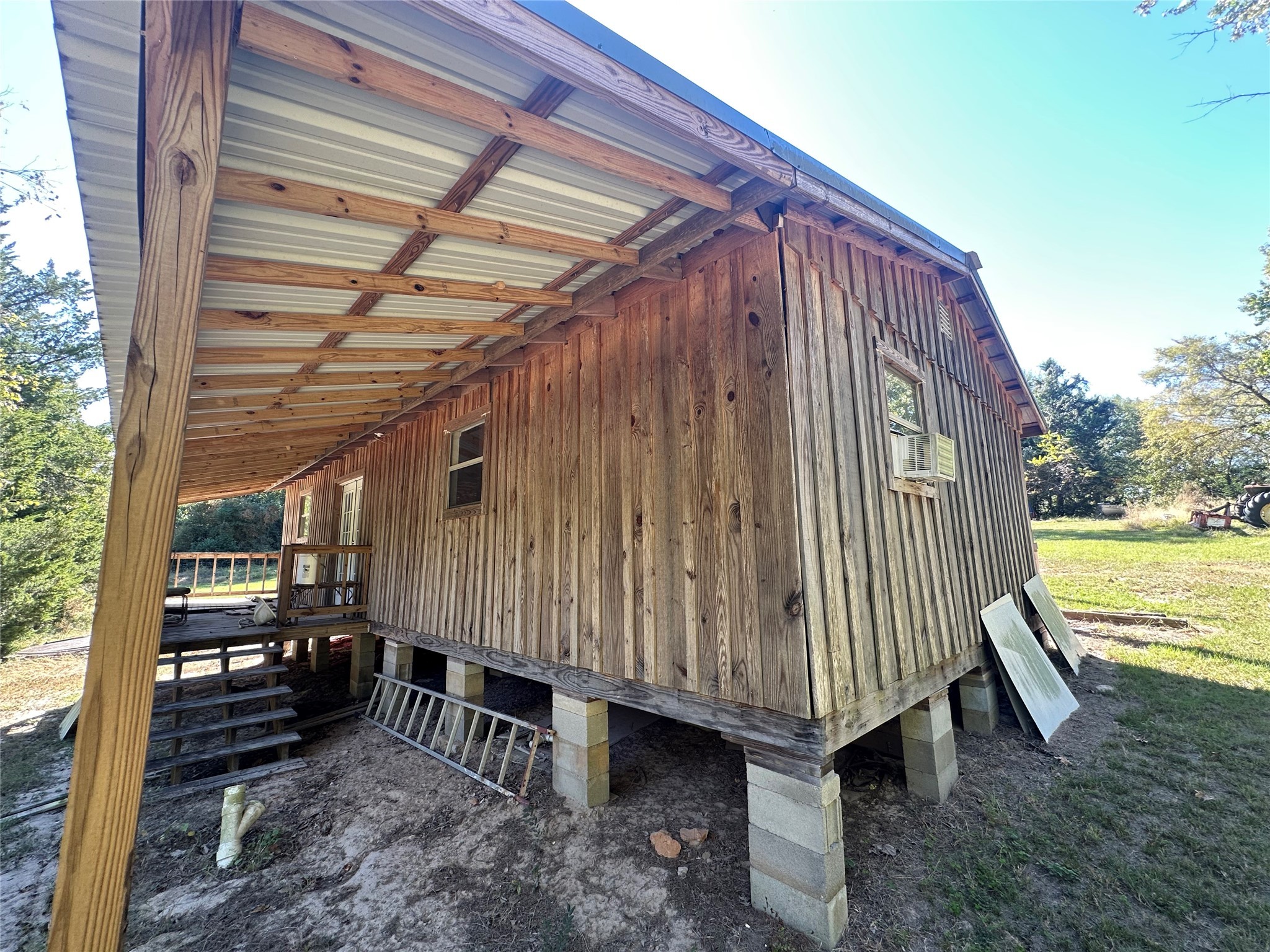 4173 Highway 79 Buffalo, TX 75831 - Photo 5 of 17 a view of a back yard of the house