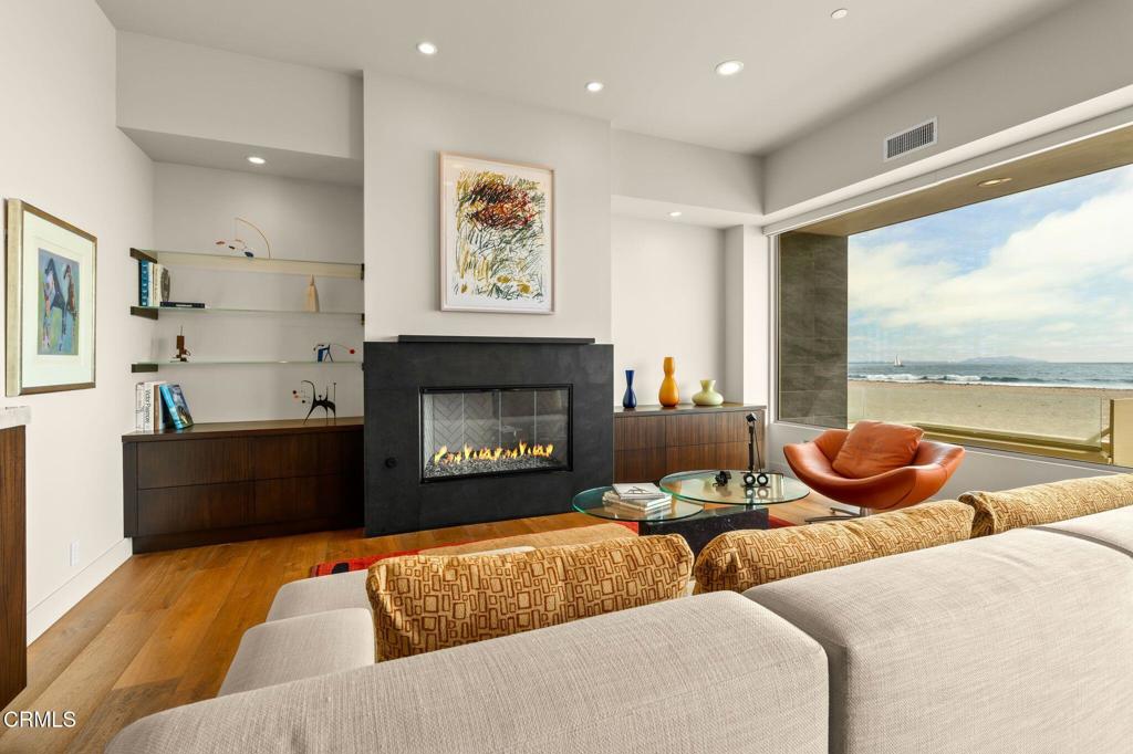 827 Mandalay Beach Road Oxnard, CA 93035 - Photo 14 of 50