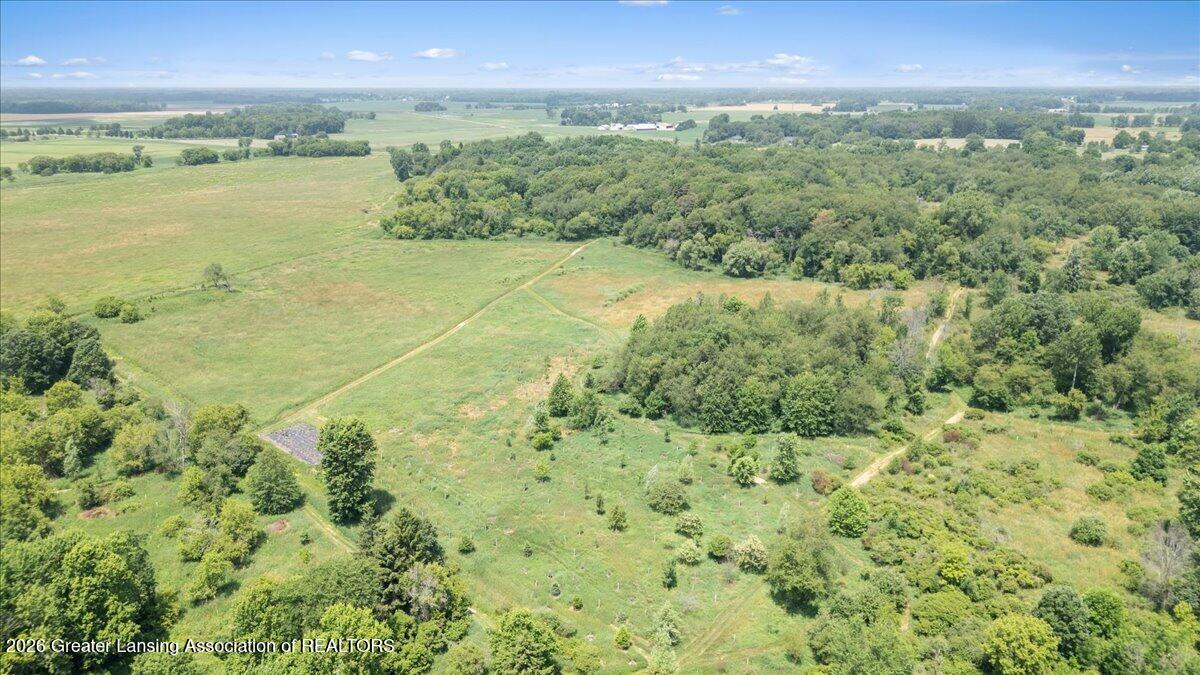 5644 Bath Road Bancroft, MI 48414 - Photo 38 of 43 45-Media Jett - 14