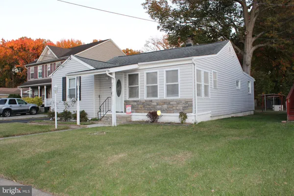 $2,000 | 1619 Hopewell Avenue, Essex, MD 21221