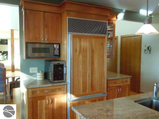 6959 Deepwater Point Road Williamsburg, MI 49690 - Photo 16 of 25 1730494-15.JPG