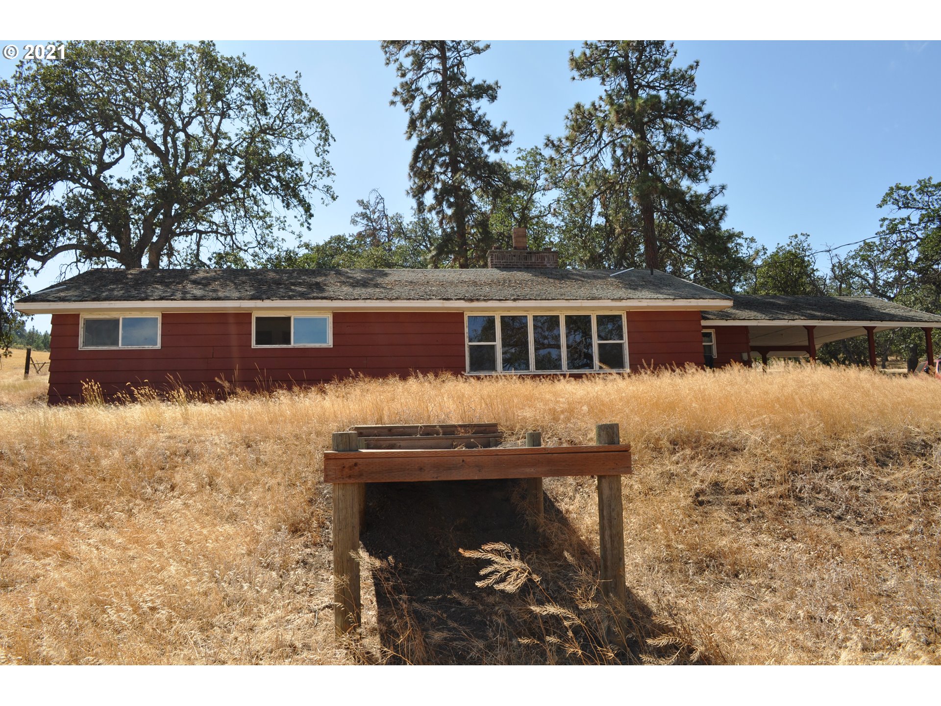 343 Oak Flat Road Goldendale, WA 98620 - Photo 1 of 16 Gallery Image 1