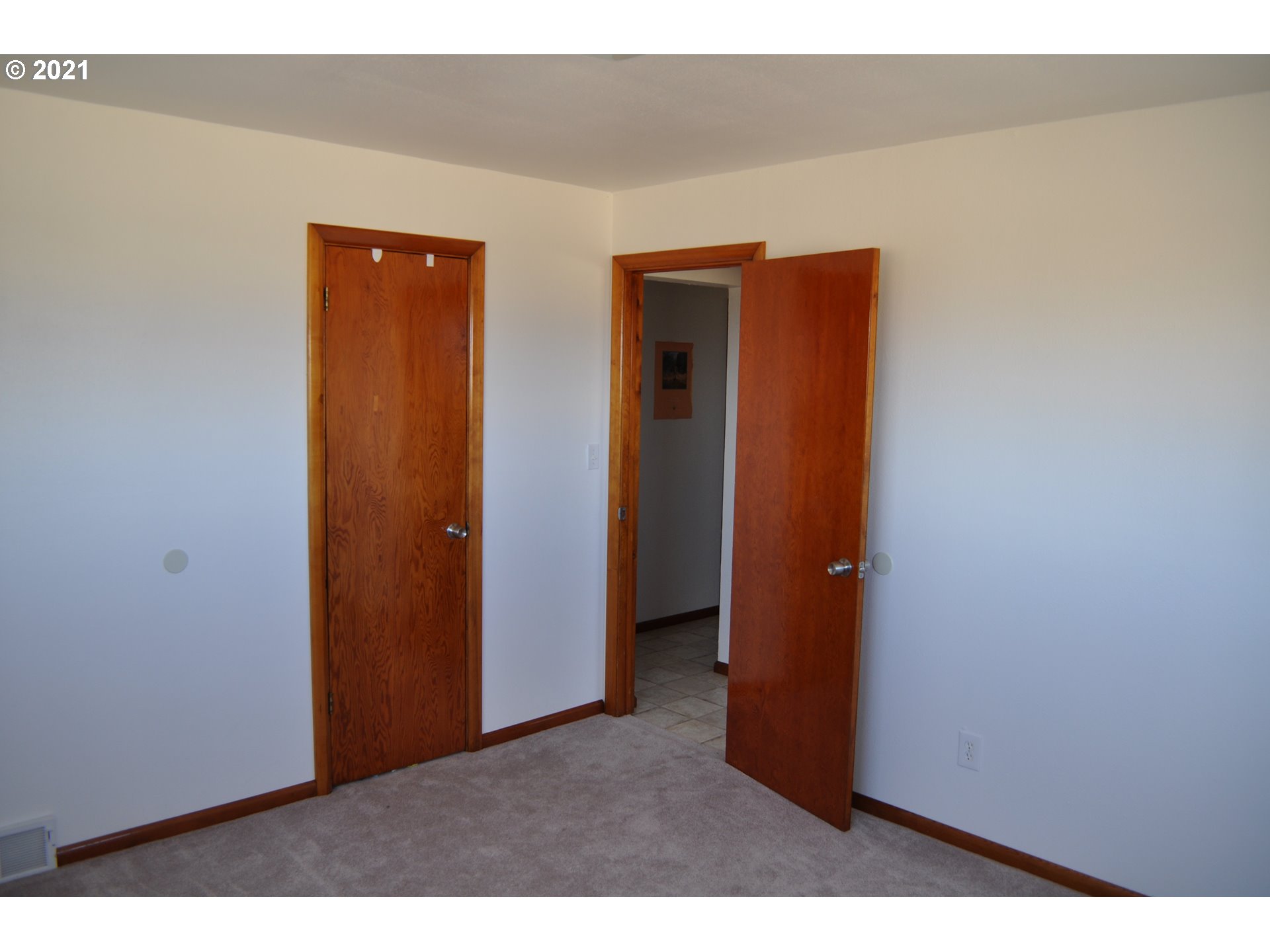 343 Oak Flat Road Goldendale, WA 98620 - Photo 14 of 16 Gallery Image 14