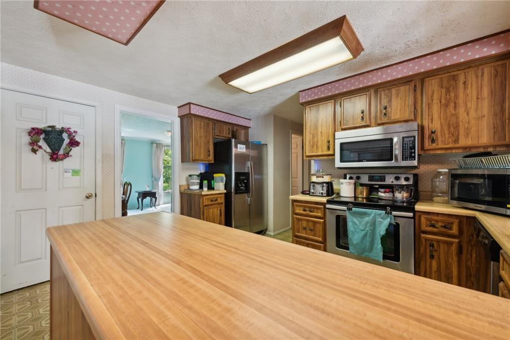 3119 Princeton Road Greensburg, PA 15601 - Photo 13 of 32 Gallery Image 13