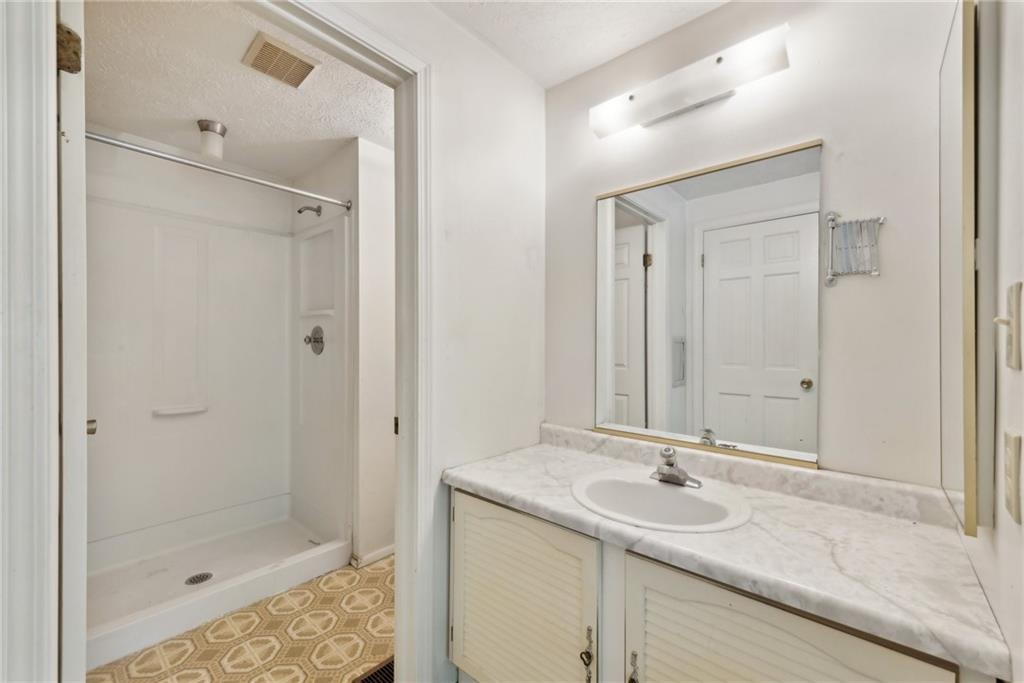 3119 Princeton Road Greensburg, PA 15601 - Photo 23 of 32 Gallery Image 23
