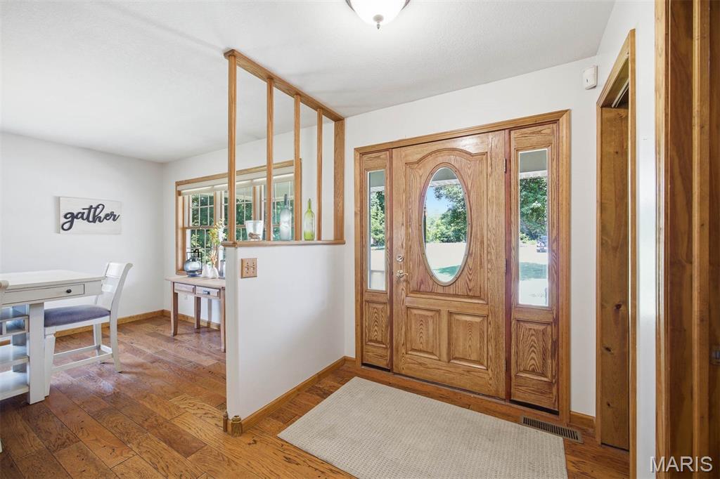 169 Highway 128 Cowden, IL 62422 - Photo 4 of 55