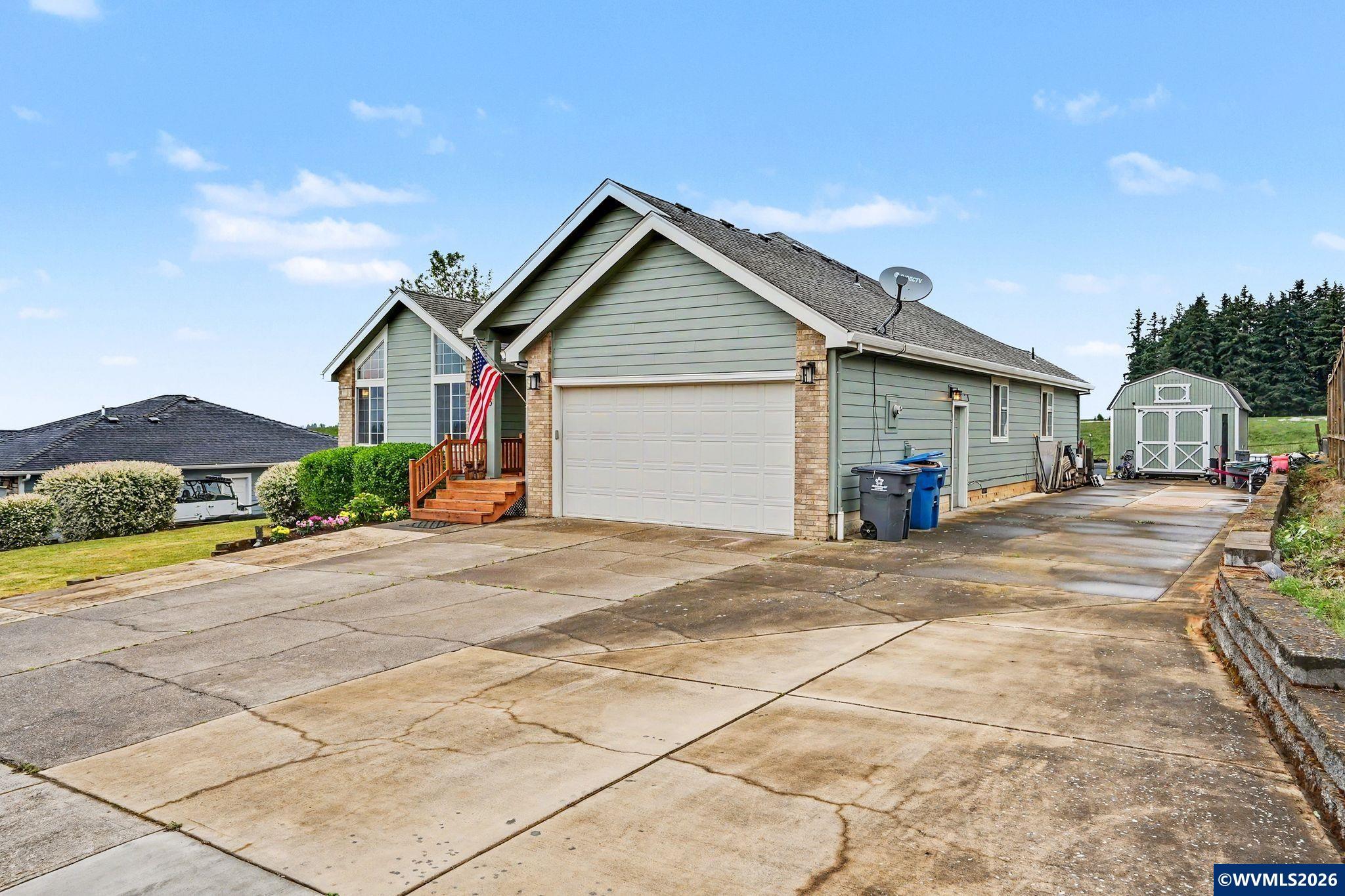 813 Southwest 8th Street Sublimity, OR 97385 - Photo 5 of 48