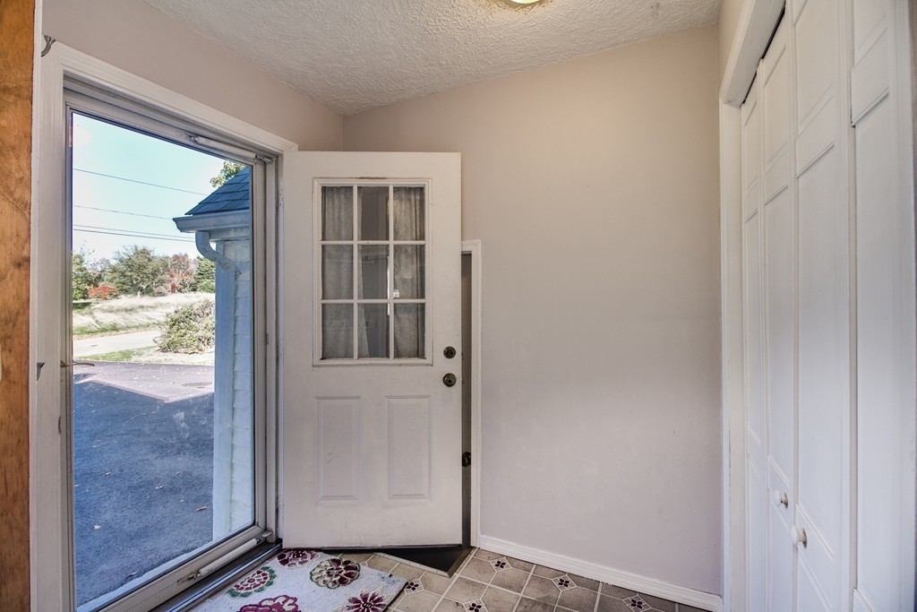 7 Osgood Road Sterling, MA 01564 - Photo 7 of 30