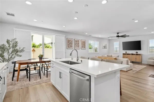 $815,000 | 23809 Solaris Court, Corona, CA 92883