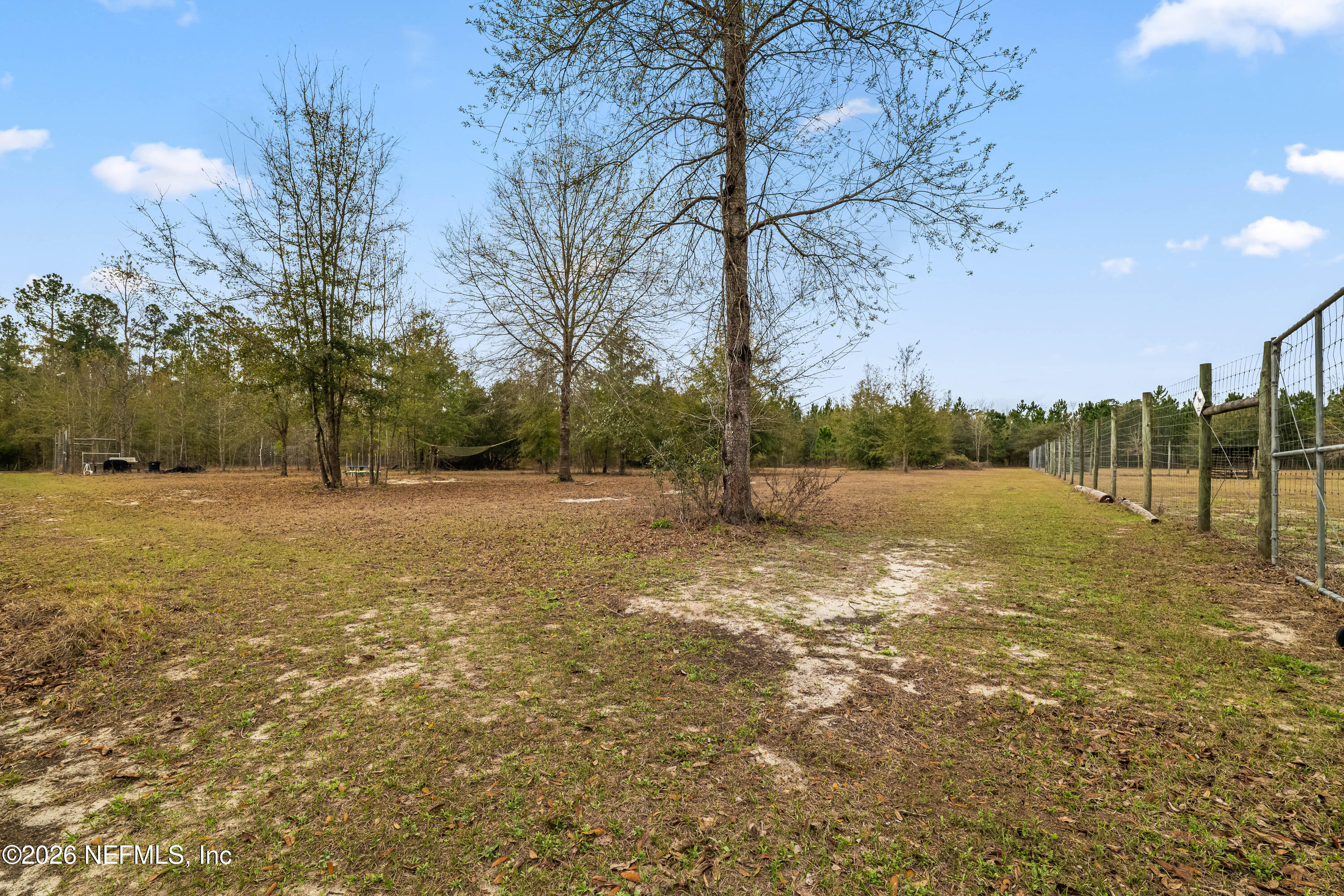 28208 Bow Tie Alley Hilliard, FL 32046 - Photo 14 of 39 28208 Bow Tie Aly (34).JPG-FULL