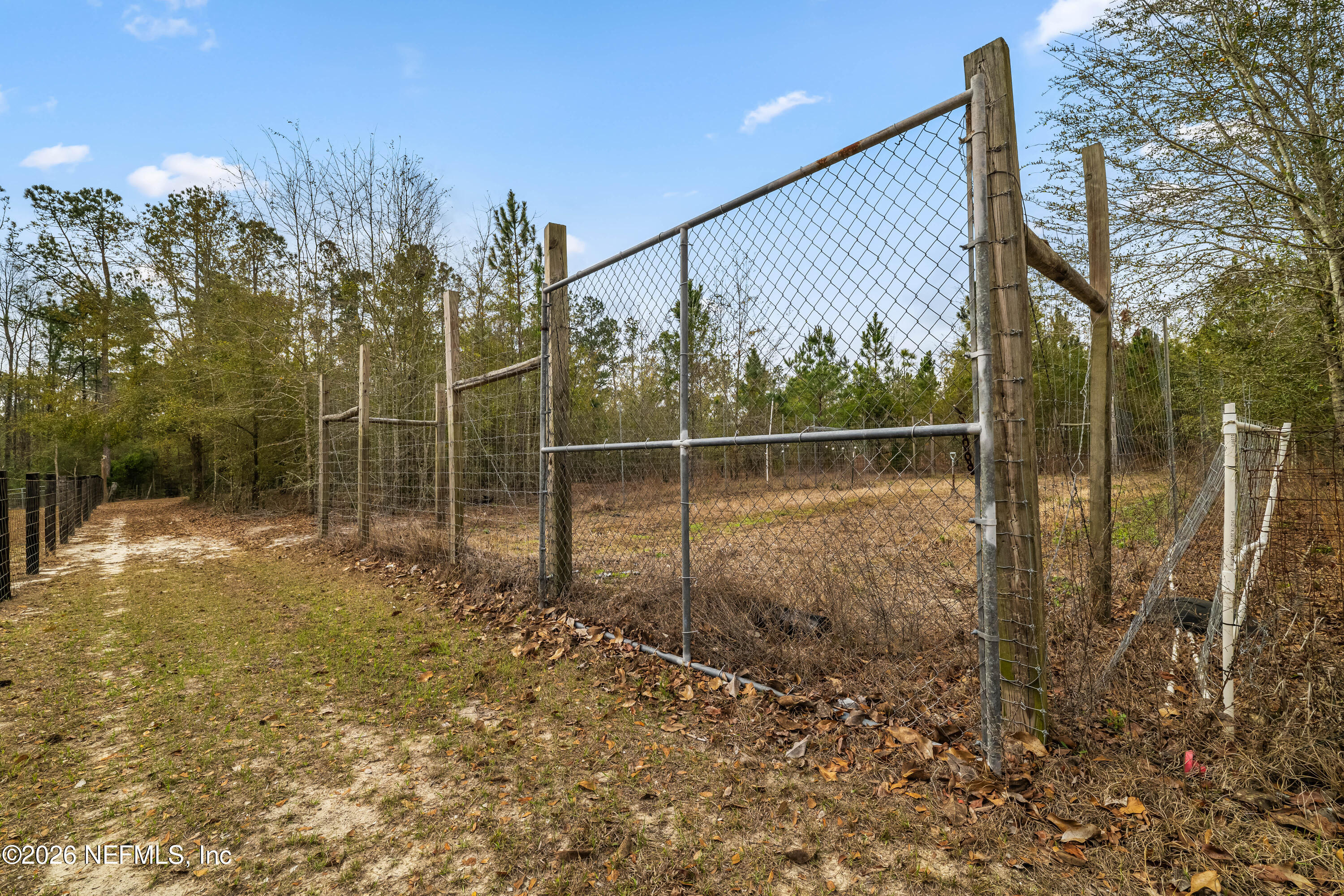 28208 Bow Tie Alley Hilliard, FL 32046 - Photo 17 of 39 28208 Bow Tie Aly (37).JPG-FULL
