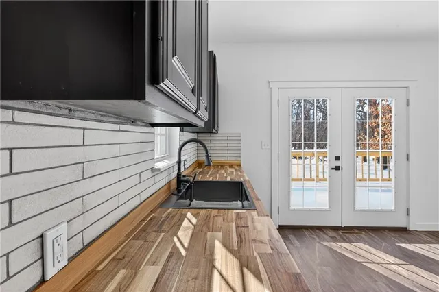 $242,900 | 13038 East Minie Ball Road, Nevada, MO 64772