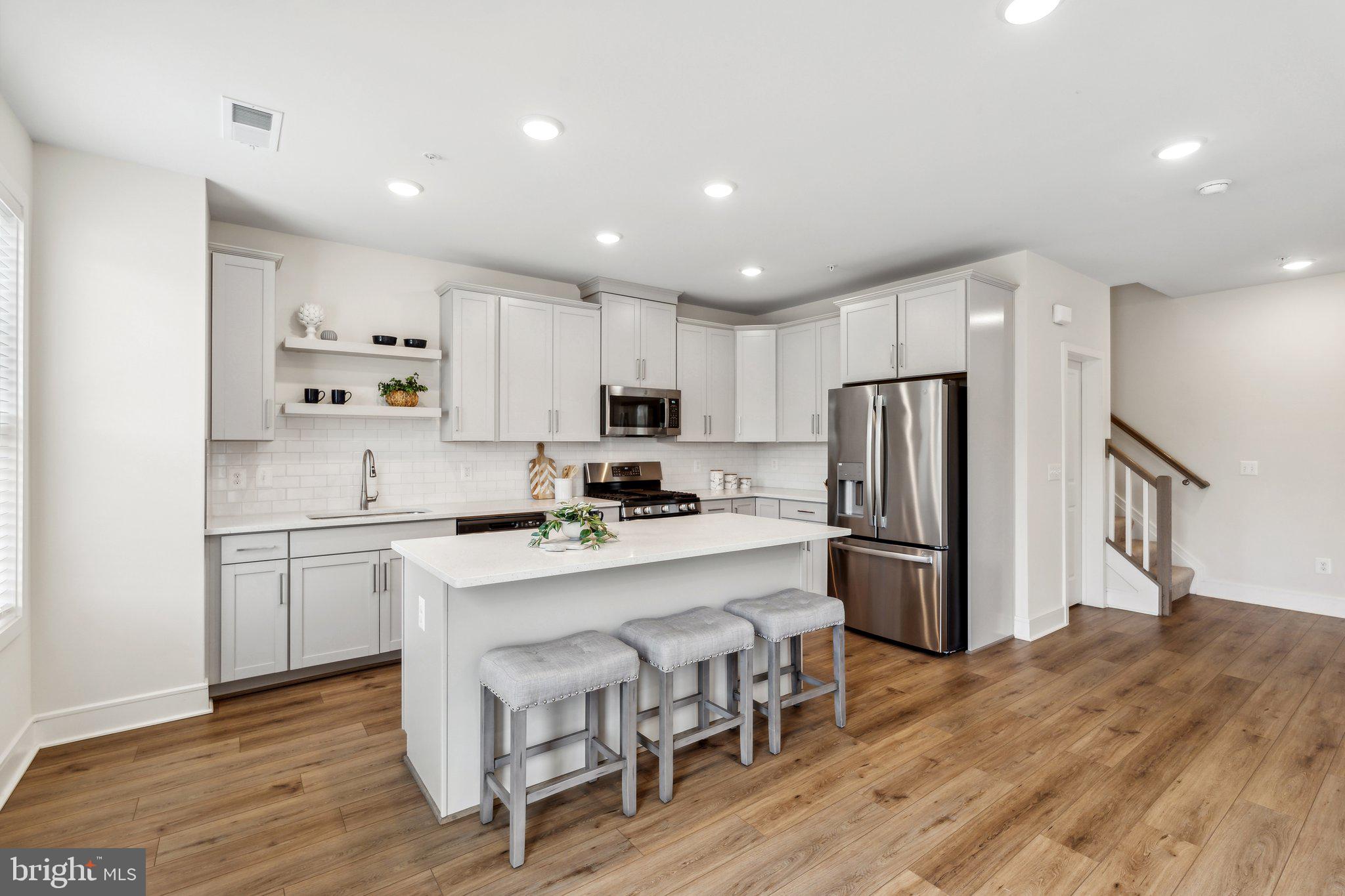 43186 Farringdon Square Broadlands, VA 20148 - Photo 12 of 40