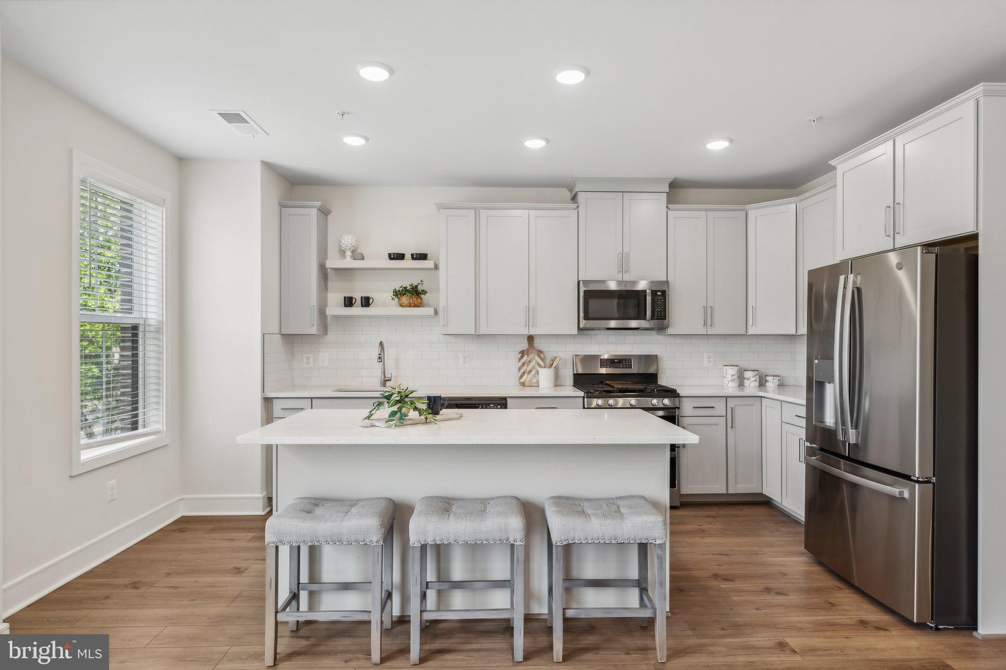 43186 Farringdon Square Broadlands, VA 20148 - Photo 13 of 40