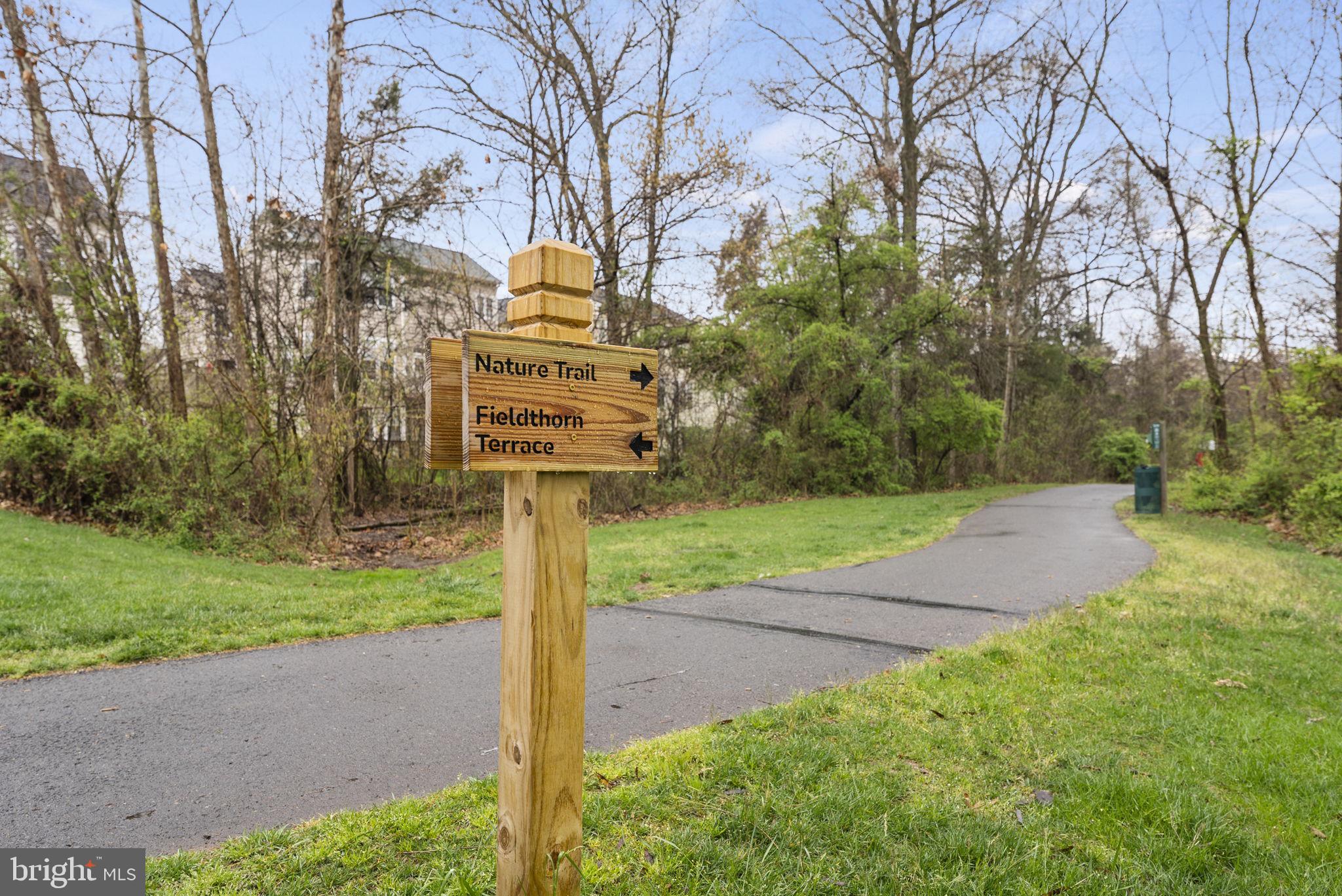 43186 Farringdon Square Broadlands, VA 20148 - Photo 38 of 40