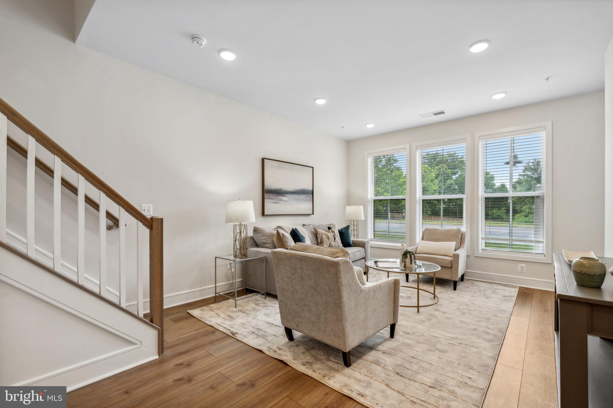 43186 Farringdon Square Broadlands, VA 20148 - Photo 7 of 40