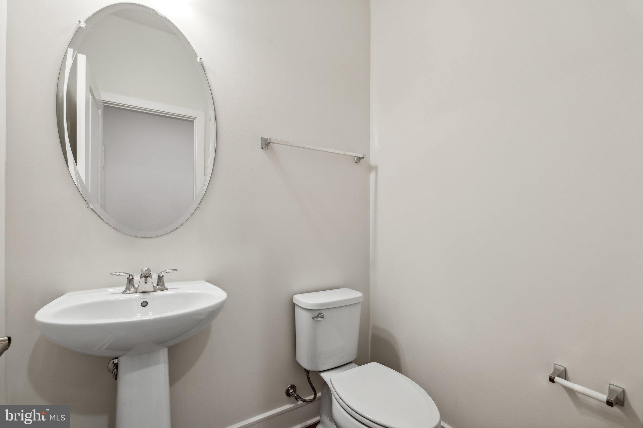 43186 Farringdon Square Broadlands, VA 20148 - Photo 8 of 40