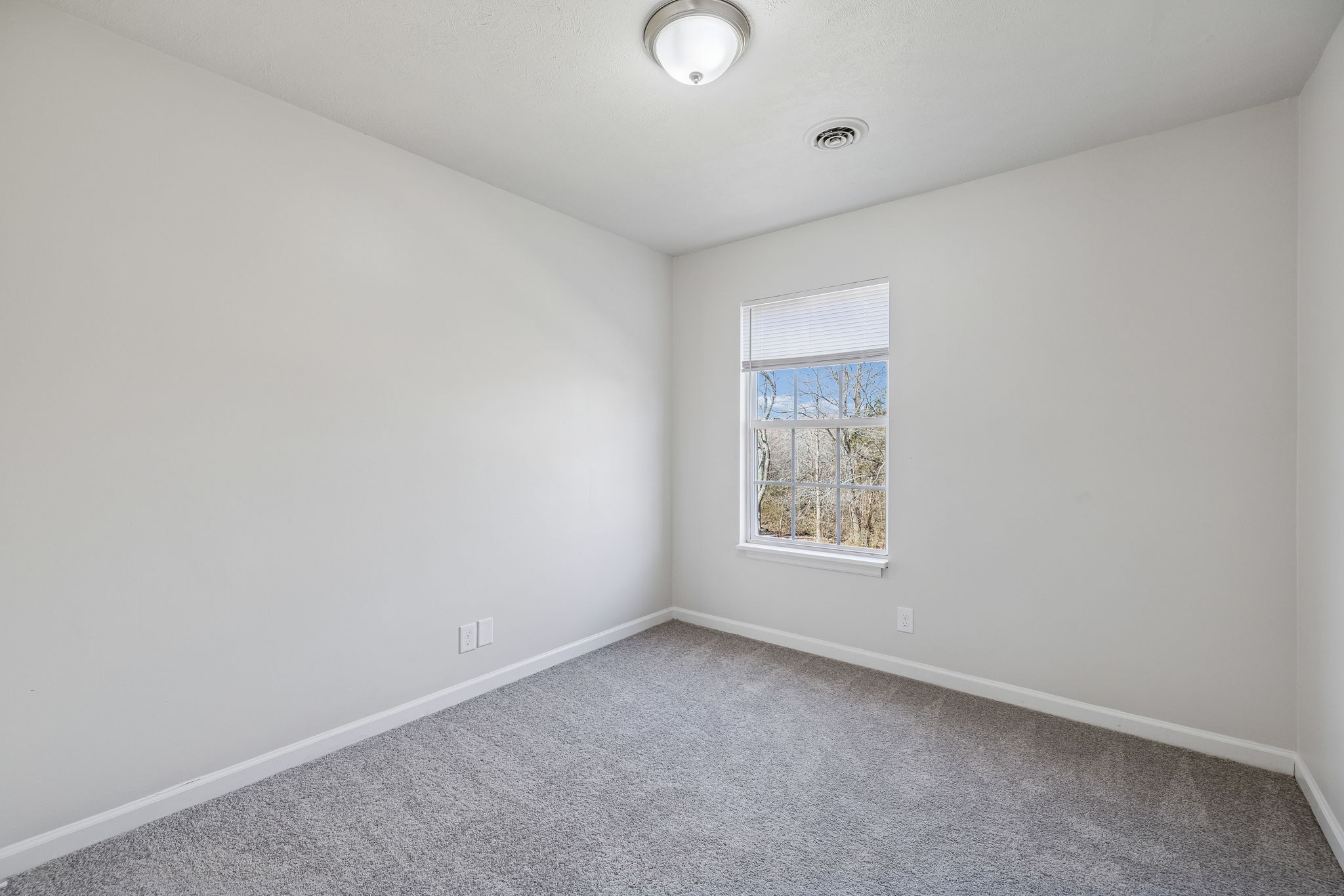 2607 Landrum Court, Unit 10 Springfield, TN 37172 - Photo 16 of 25