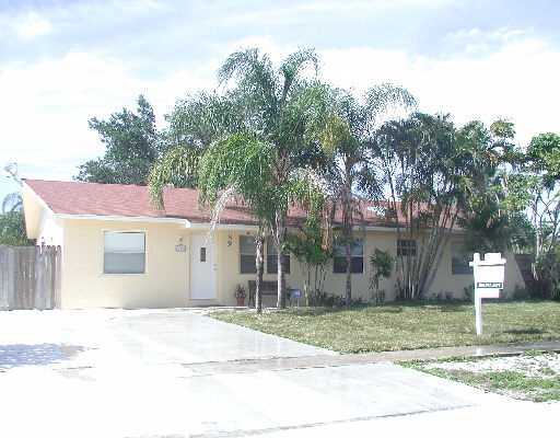 989 Mohawk Street Jupiter, FL 33458 - Photo 1 of 1 Primary Photo