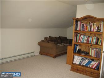 29 Cedar Grove Road Conshohocken, PA 19428 - Photo 9 of 12 Gallery Image 9