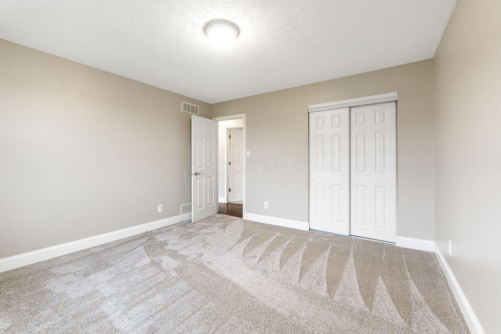 14103 Lockbourne Eastern Road Ashville, OH 43103 - Photo 40 of 73 14103 Lockbourne Eastern Rd (Interior)-3