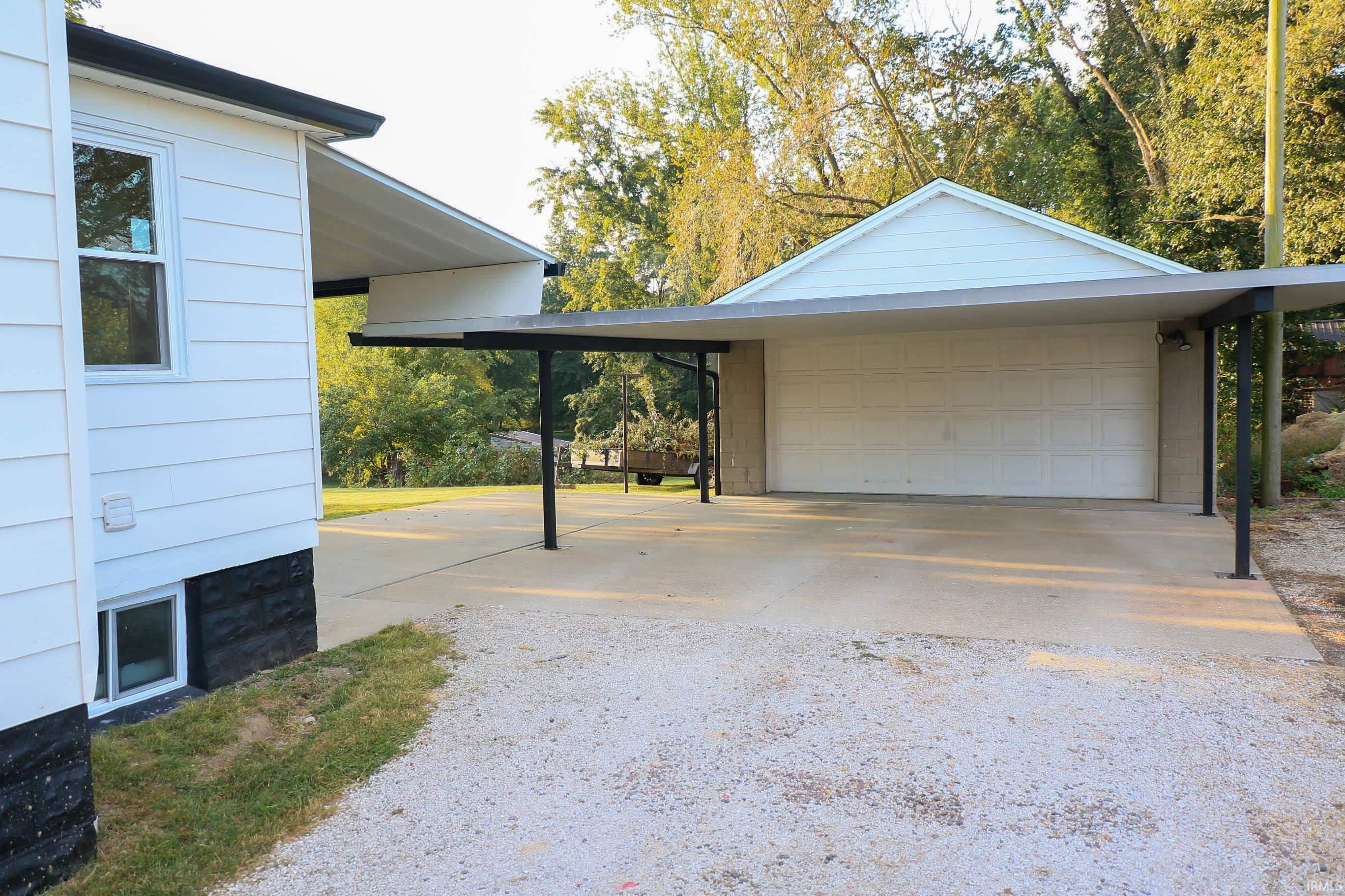 4112 Highway 56 Jasper, IN 47546 - Photo 14 of 34